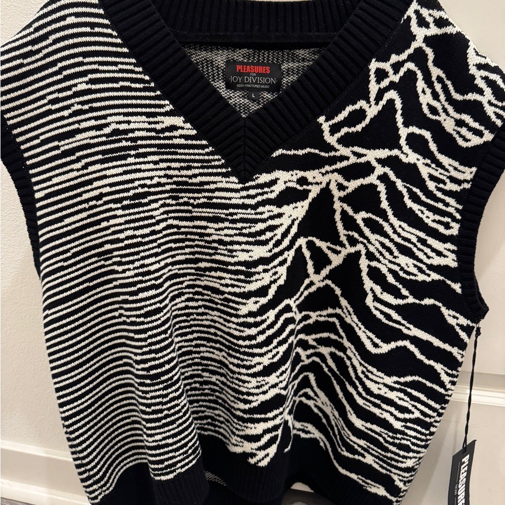 Pleasures x Joy Division Interzone Sweater Vest - Black (NEW) - Picture 2 of 5